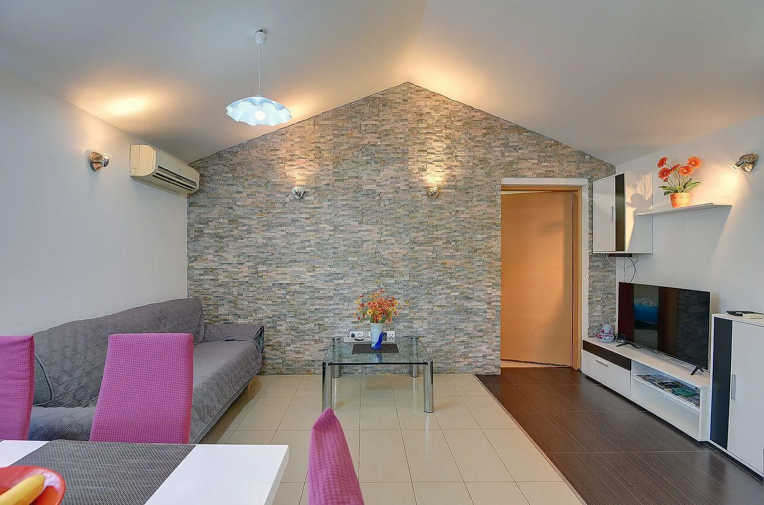 Holiday home Charmantes Ferienhaus In Medulin Mit Waschmaschine, Klima, Wlan, Terrasse Und Grillplatz